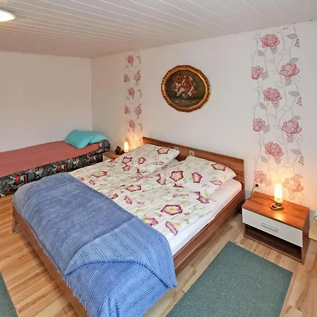 Semesterbostad Ferienhaus Liepgarten